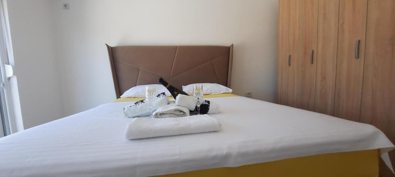 Studio Apartments Jupo Ulcinj Ngoại thất bức ảnh